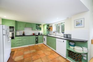 Kitchen- click for photo gallery